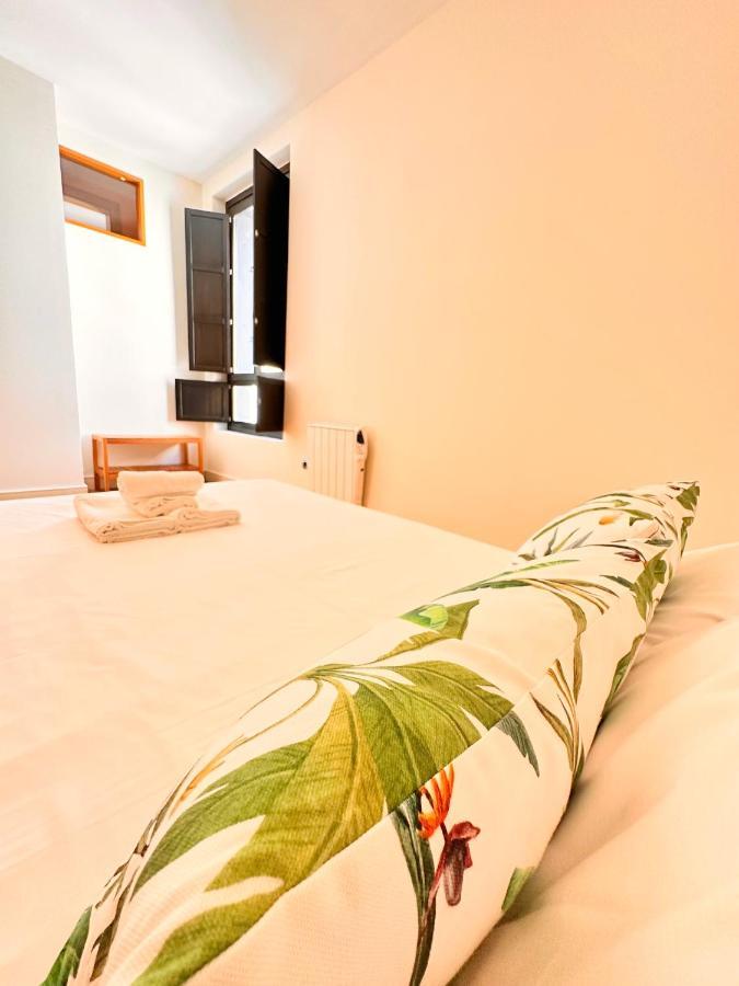 Penthouse Near Cathedral Private Rooftop Private Parking Sevilha Exterior foto