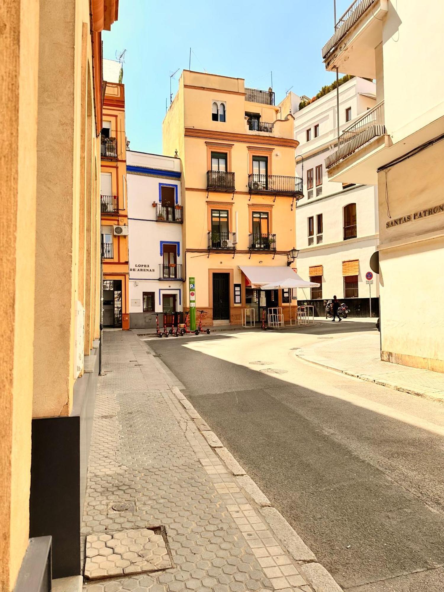 Penthouse Near Cathedral Private Rooftop Private Parking Sevilha Exterior foto