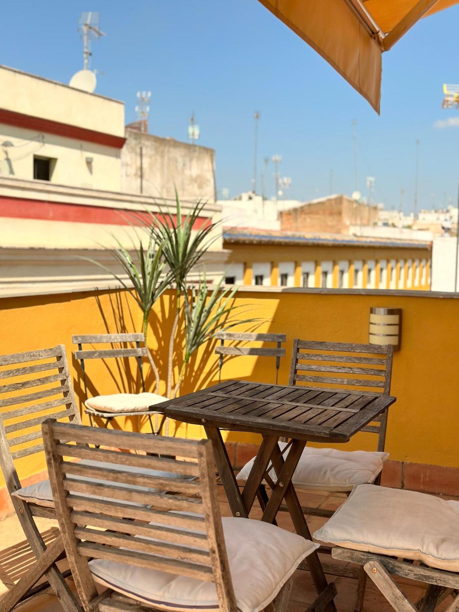 Penthouse Near Cathedral Private Rooftop Private Parking Sevilha Exterior foto